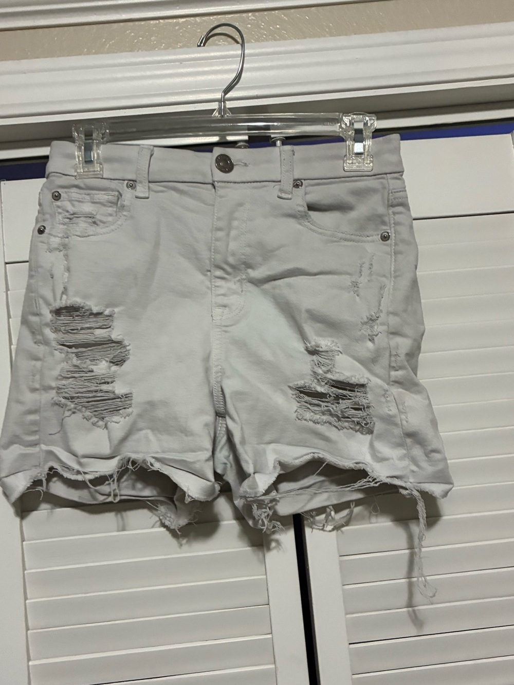 American Eagle Outfitters White Distressed Denim Cutoff Shorts